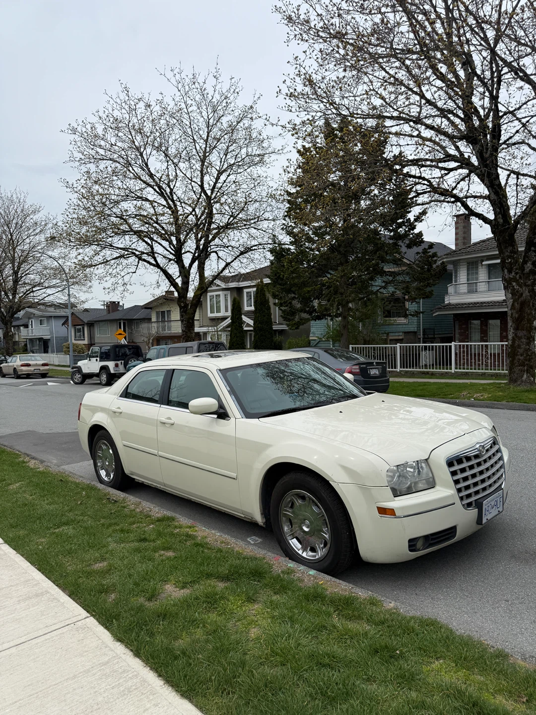 White Chrysler 300 Sedan