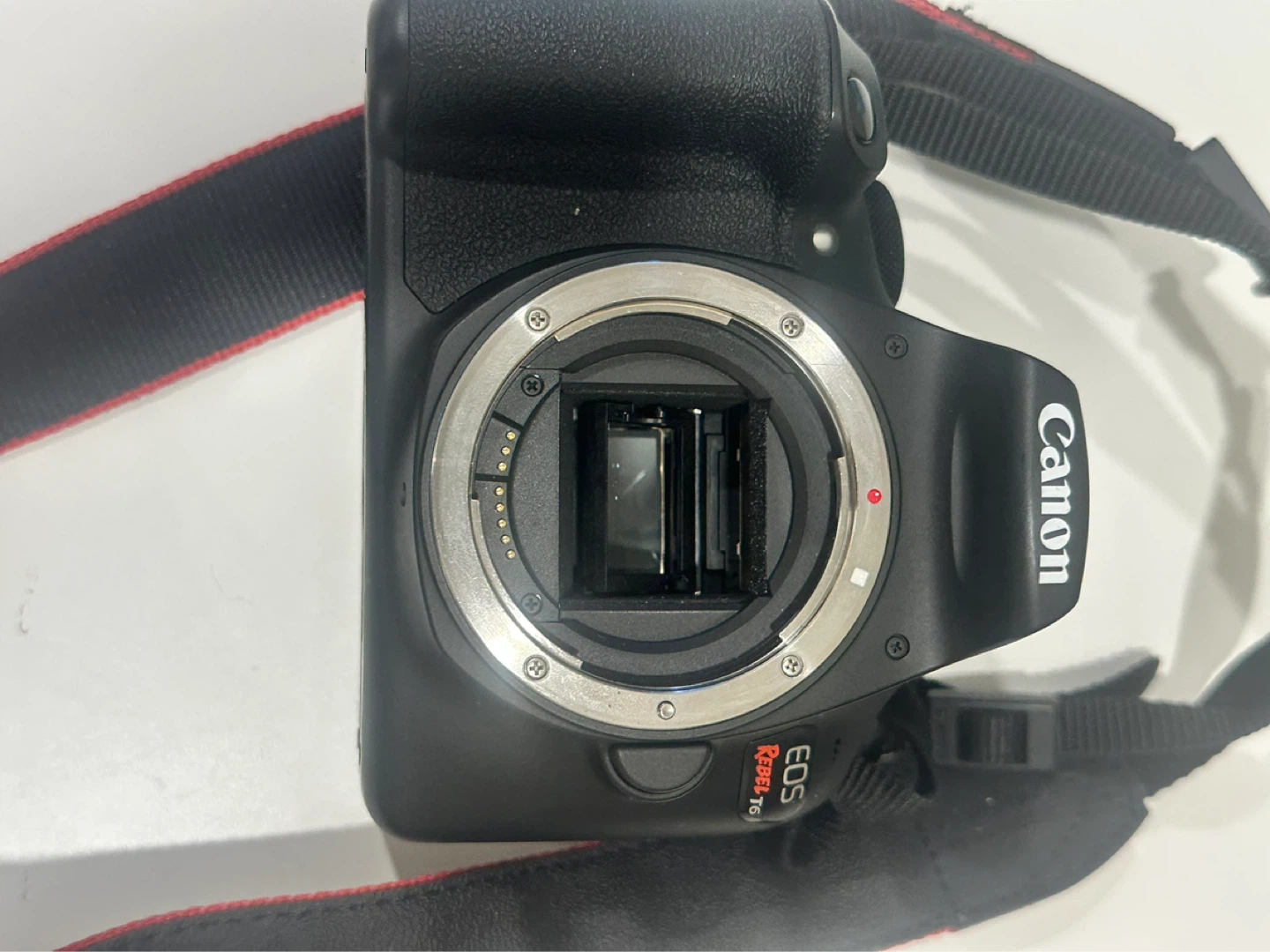 Canon EOS Rebel T6 DSLR Camera with 2 Lenses and Bag