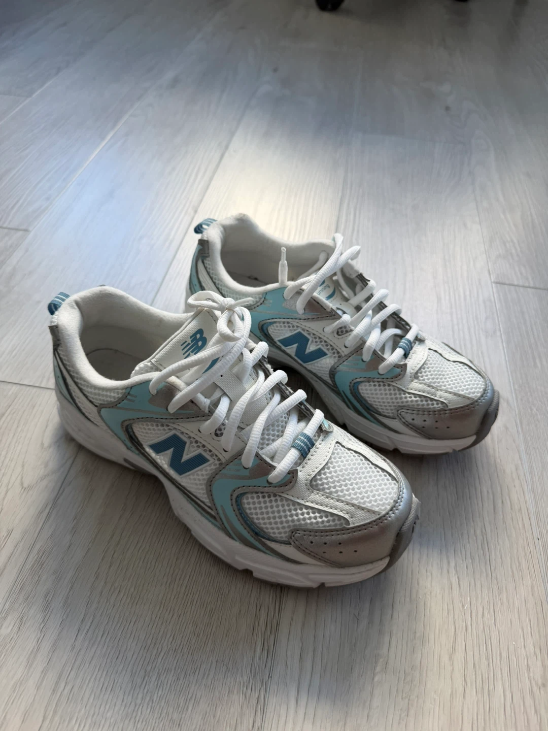 New Balance 530 Women's Running Shoes White/Blue Size 4 US - photo 2