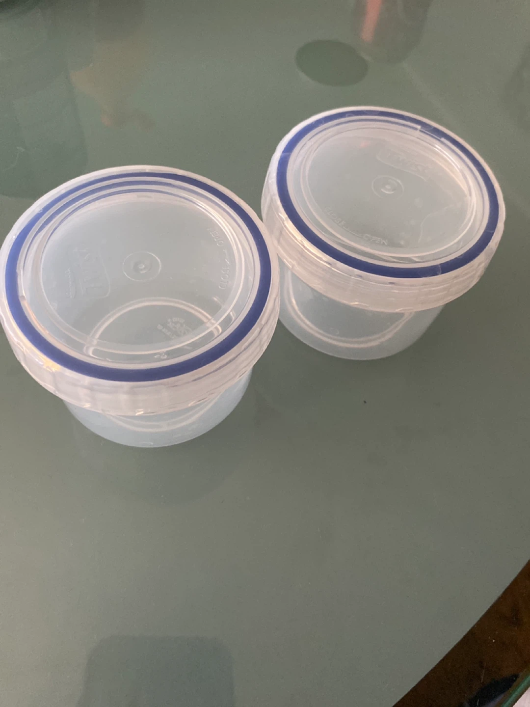 Lock & Lock Twist Food Storage Containers (Set of 2)