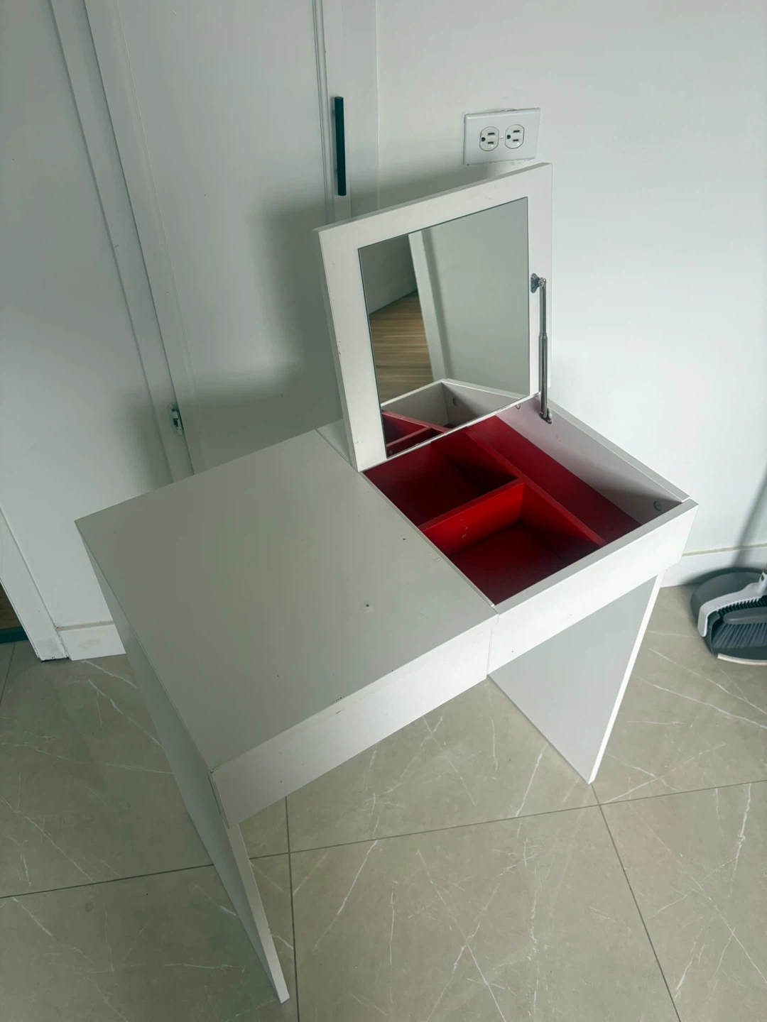 White Vanity Desk with Mirror and Storage - photo 2