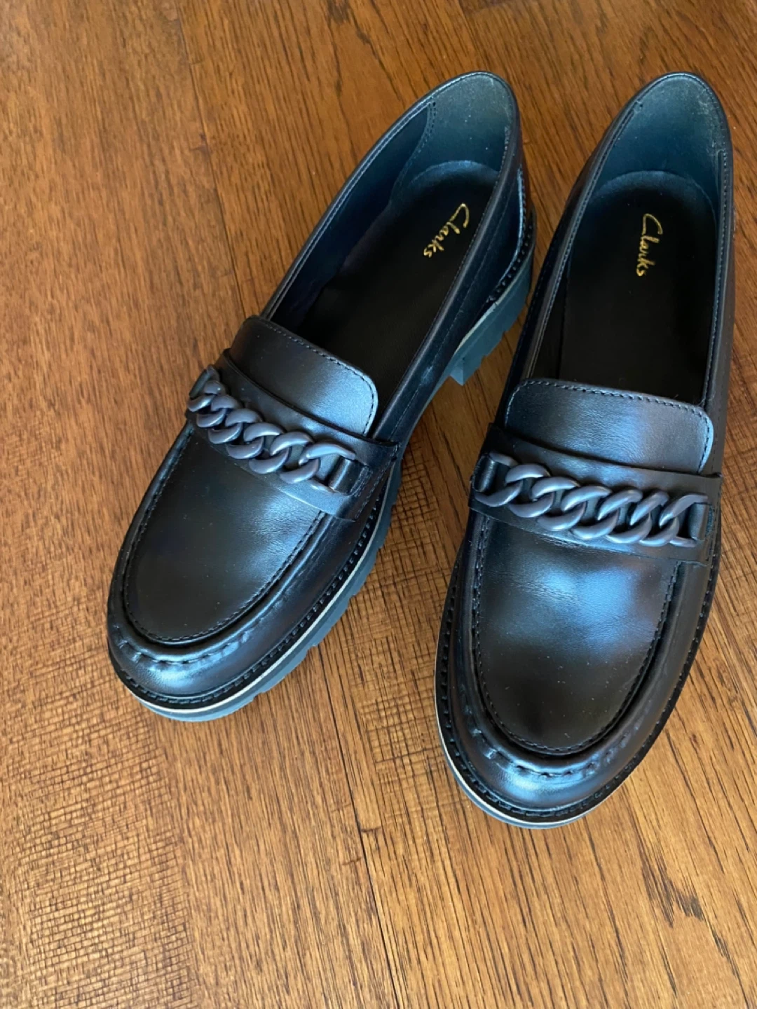 Clarks Black Leather Loafers with Chain Detail - photo 3