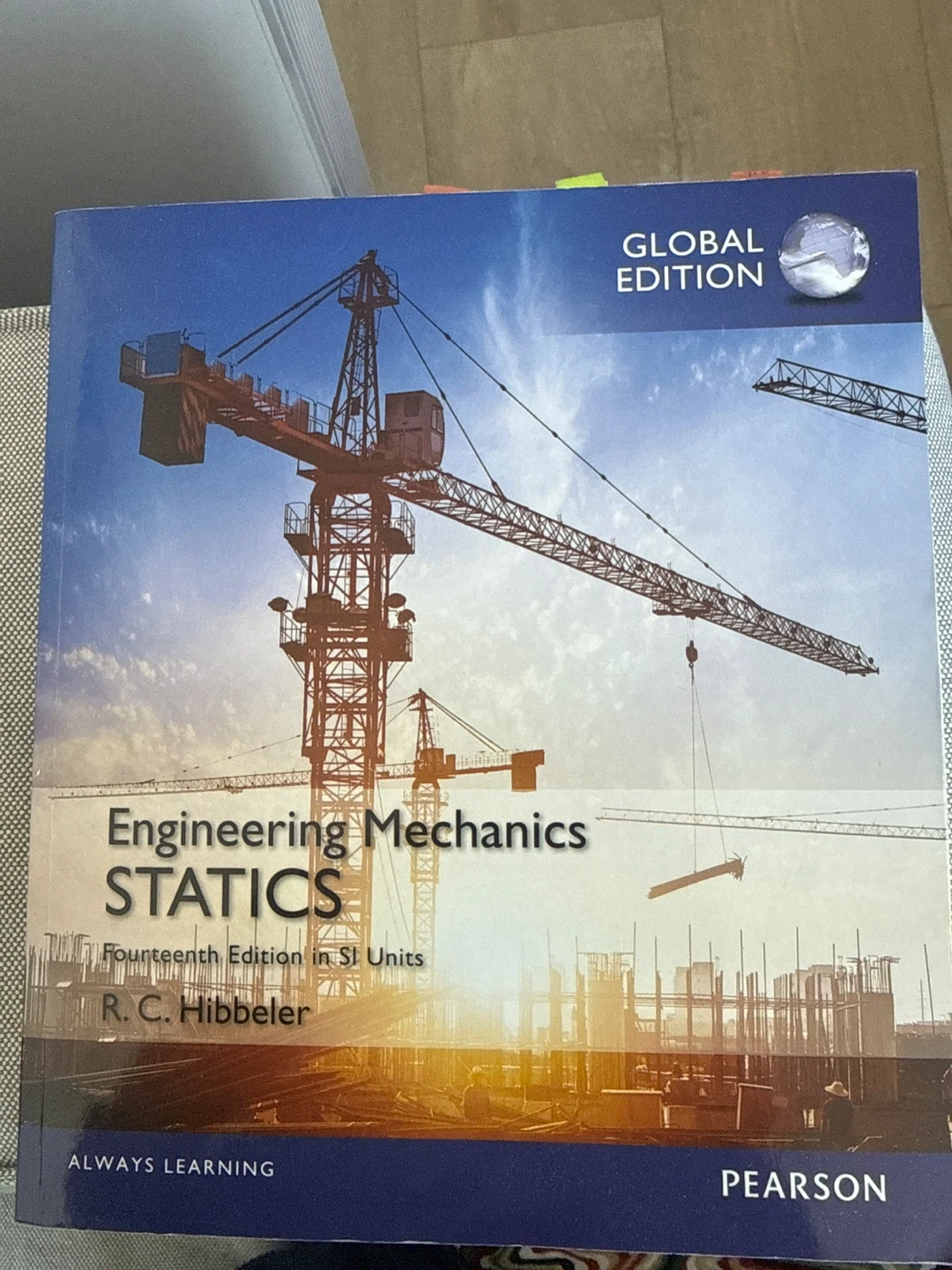 Engineering Mechanics STATICS Global Edition