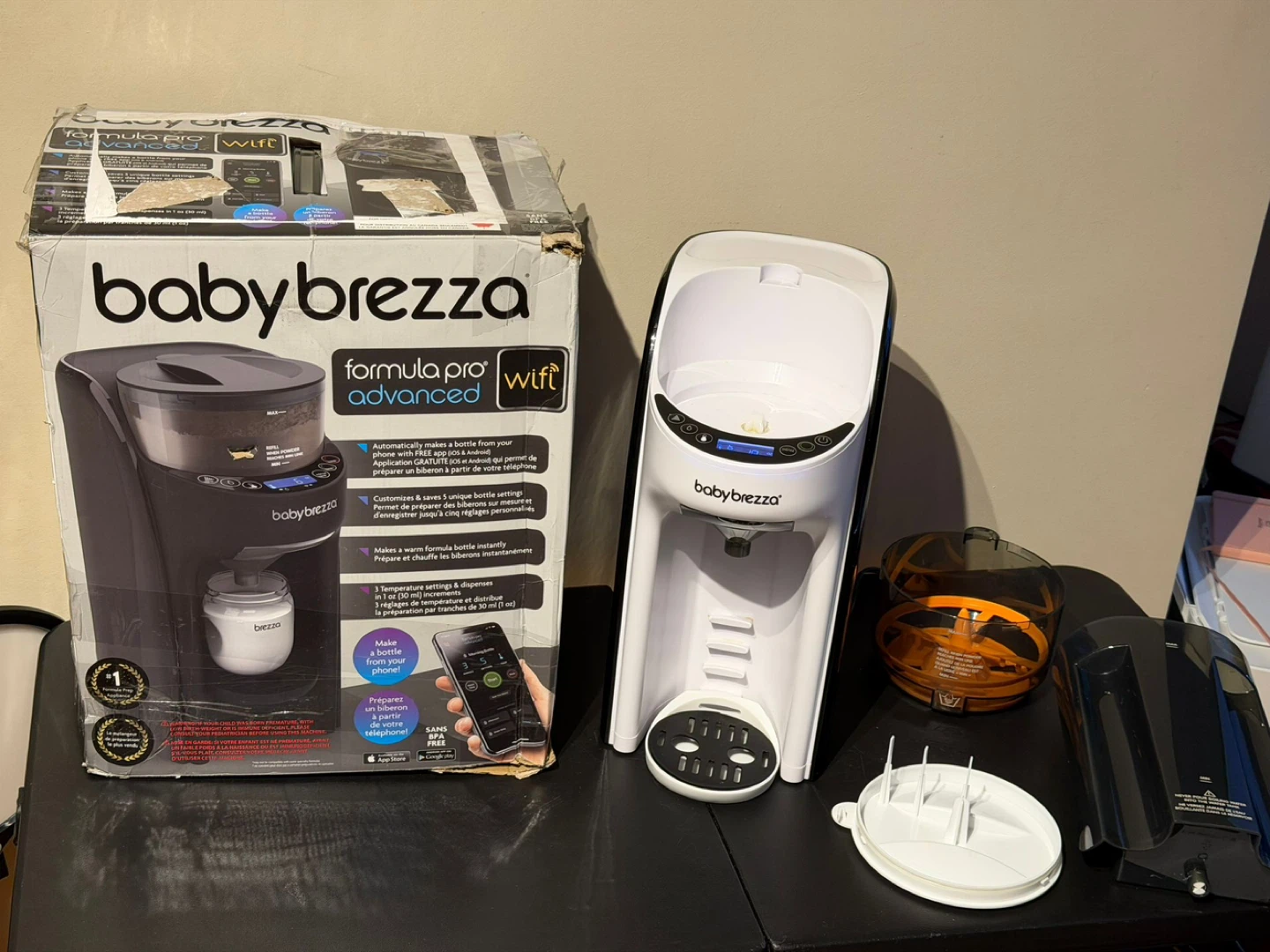 Baby Brezza Formula Pro Advanced WiFi Baby Formula Dispenser