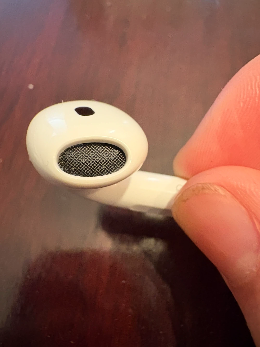 Airpods 4 with Charging Case, white power adapter and Charger. - photo 2