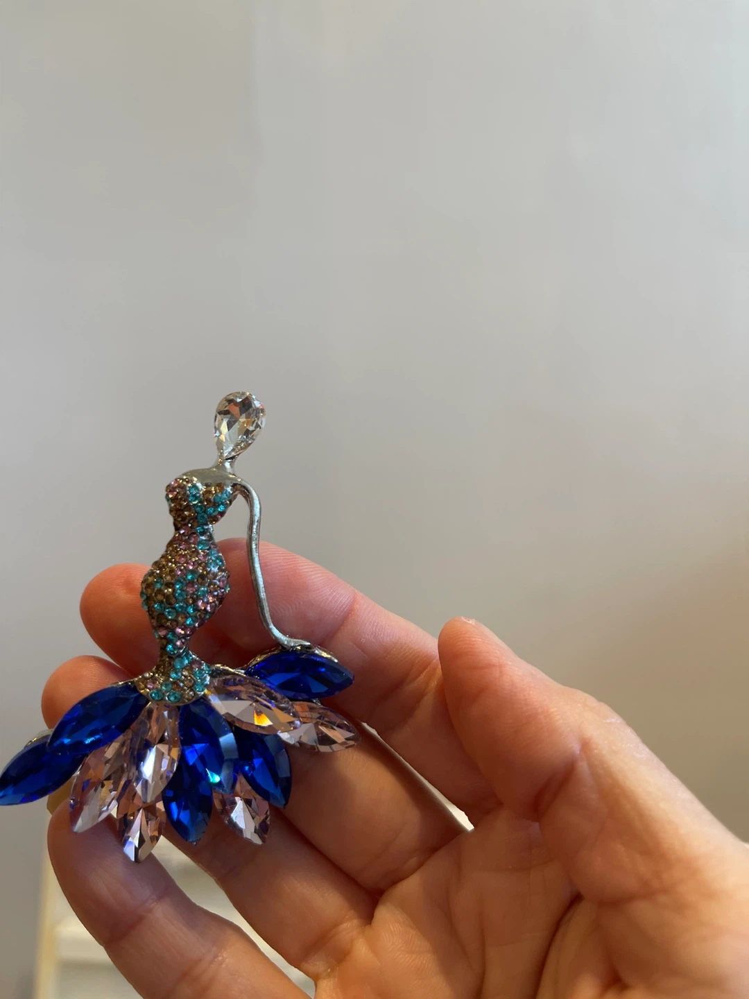 Rhinestone Ballerina Brooch - photo 5