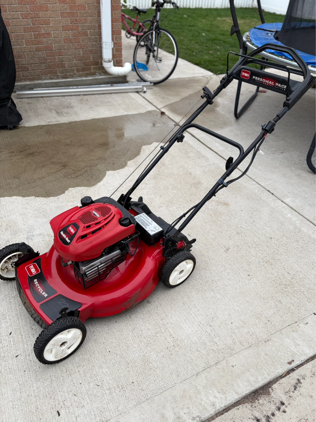 Toro Recycler Personal Pace Lawn Mower - photo 3