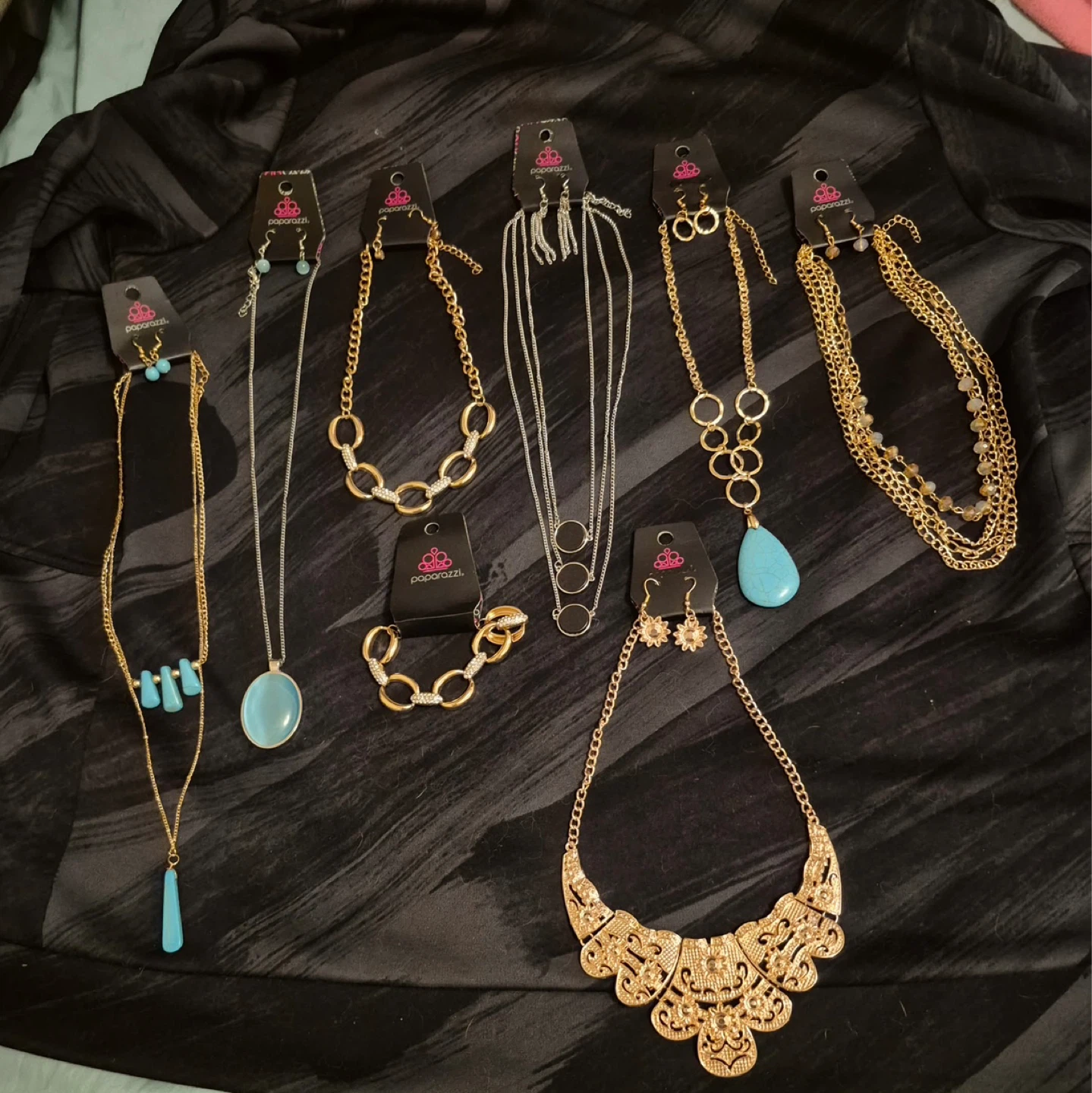 7 necklaces for $10 Paparazzi Jewelry Necklaces & Earrings set