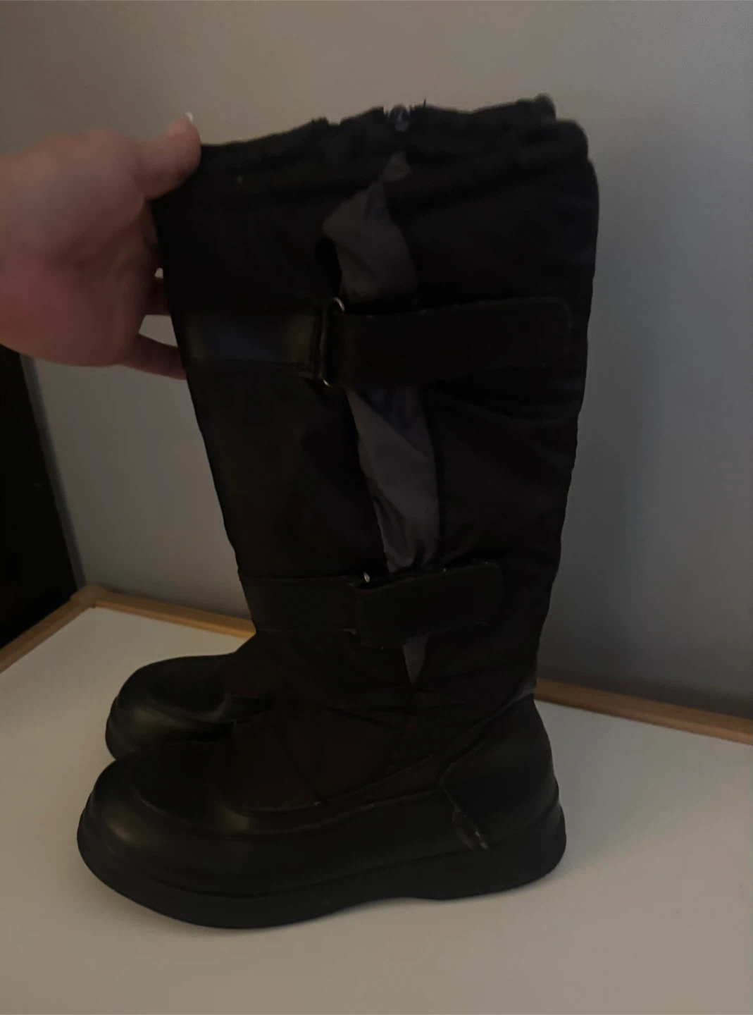 Wild Country Black Winter Boots