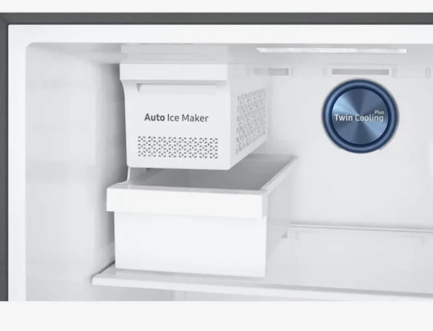 Samsung Refrigerator with Auto Ice Maker - photo 3