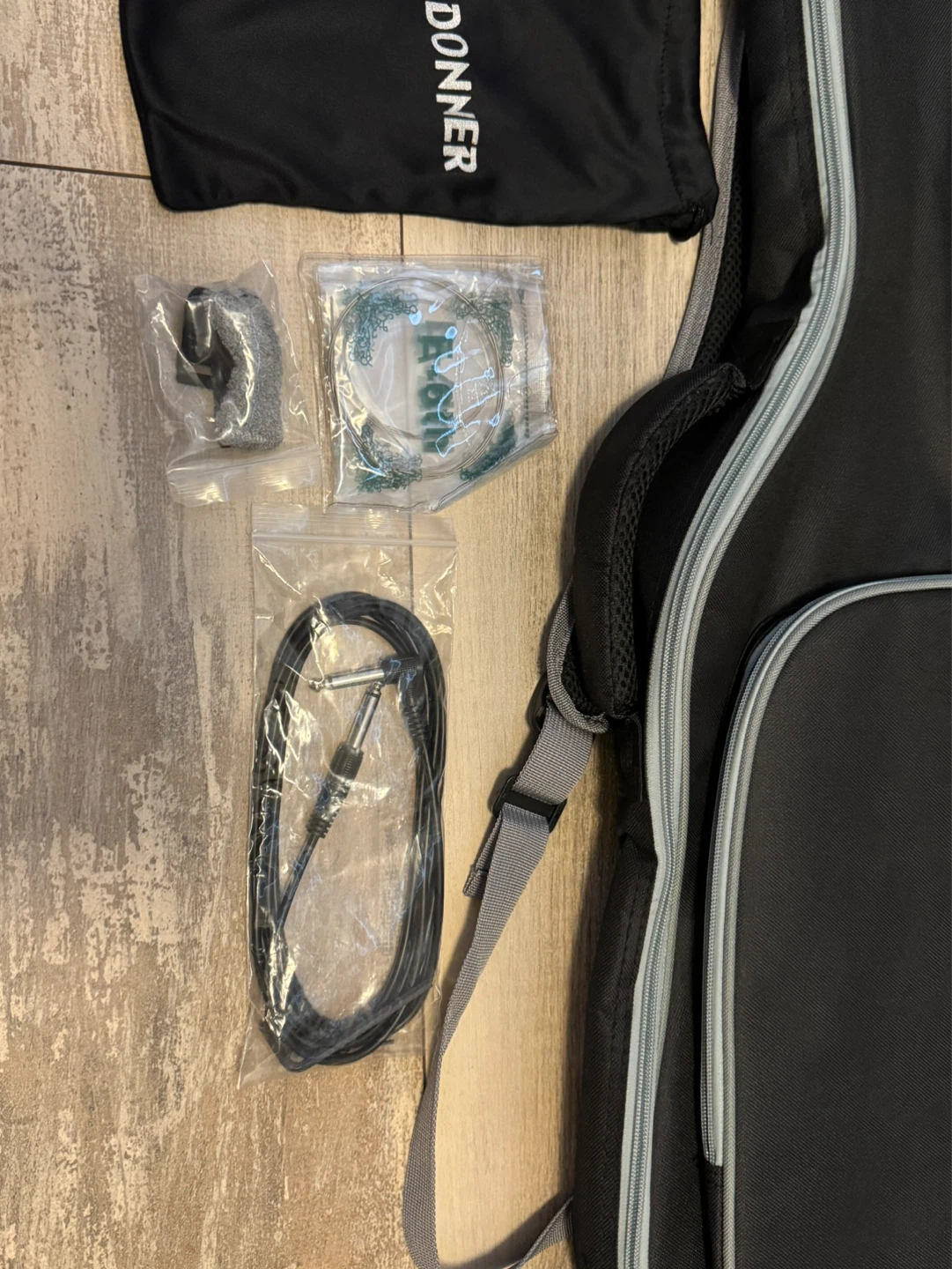 Donner Metal Electric Guitar with Gig Bag and Accessories - photo 2