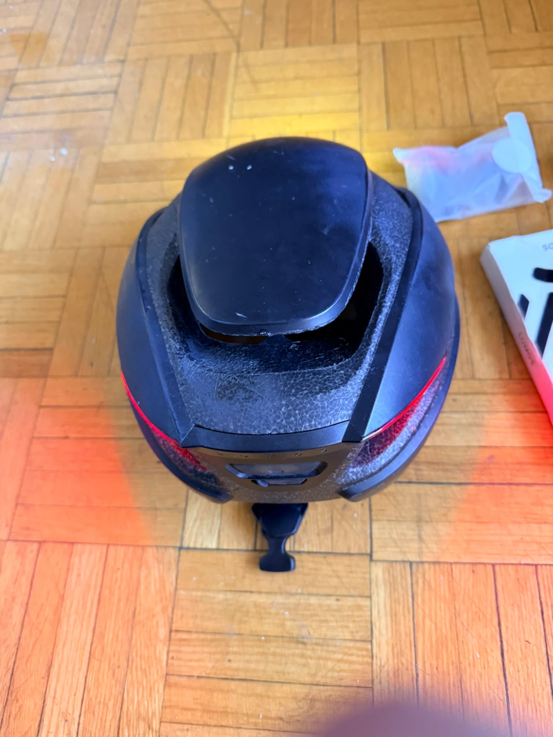 bicycle helmet - photo 2