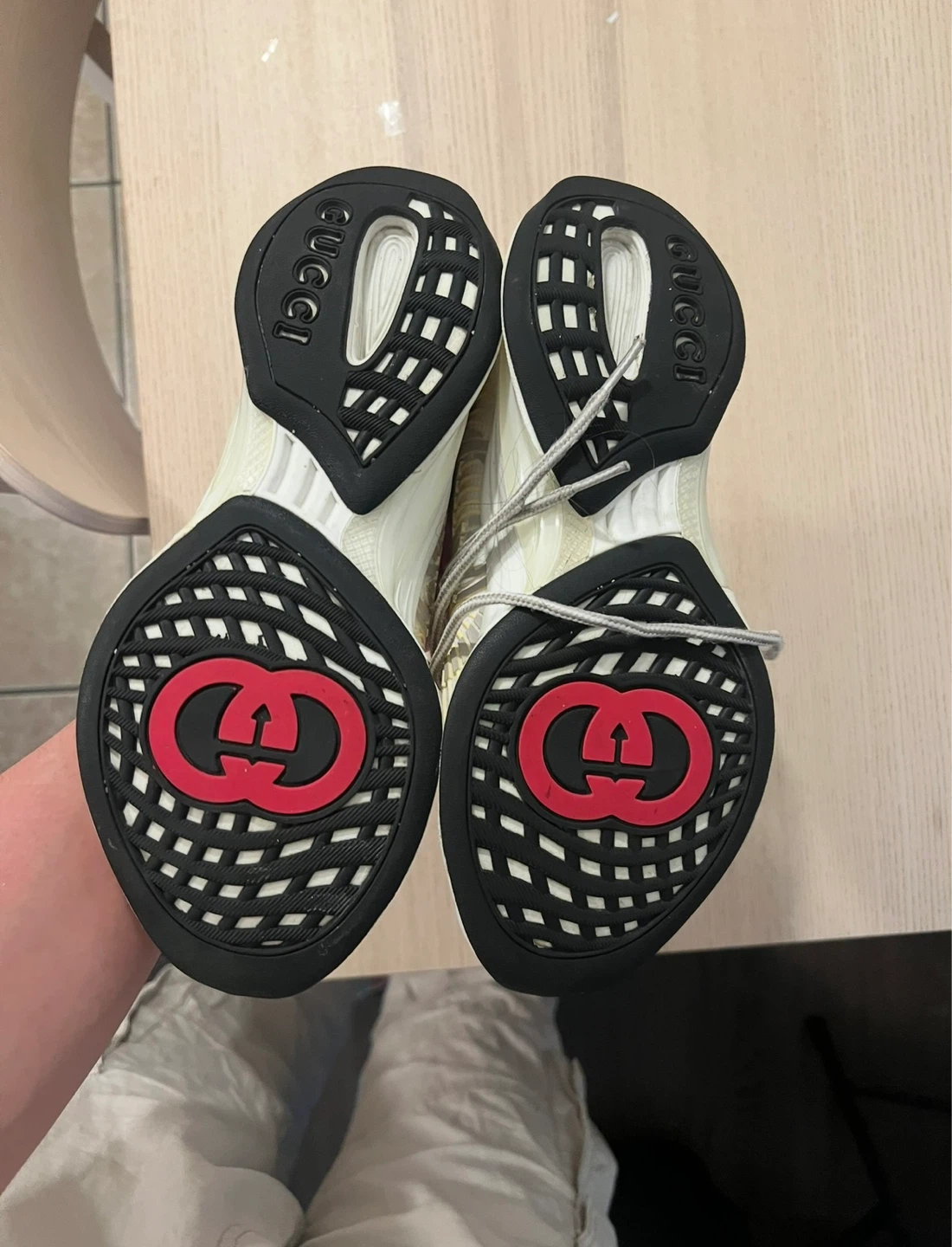 Gucci Run Sneakers - photo 3