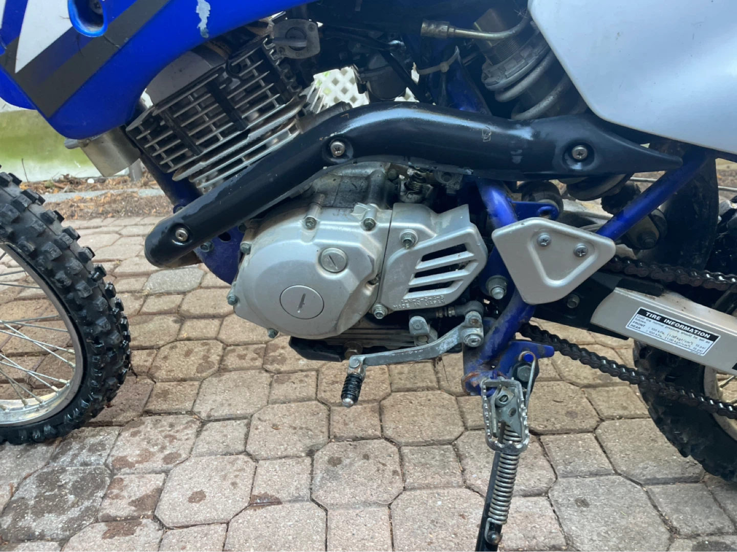 2005 Yamaha TT-R125 Dirt Bike - photo 4