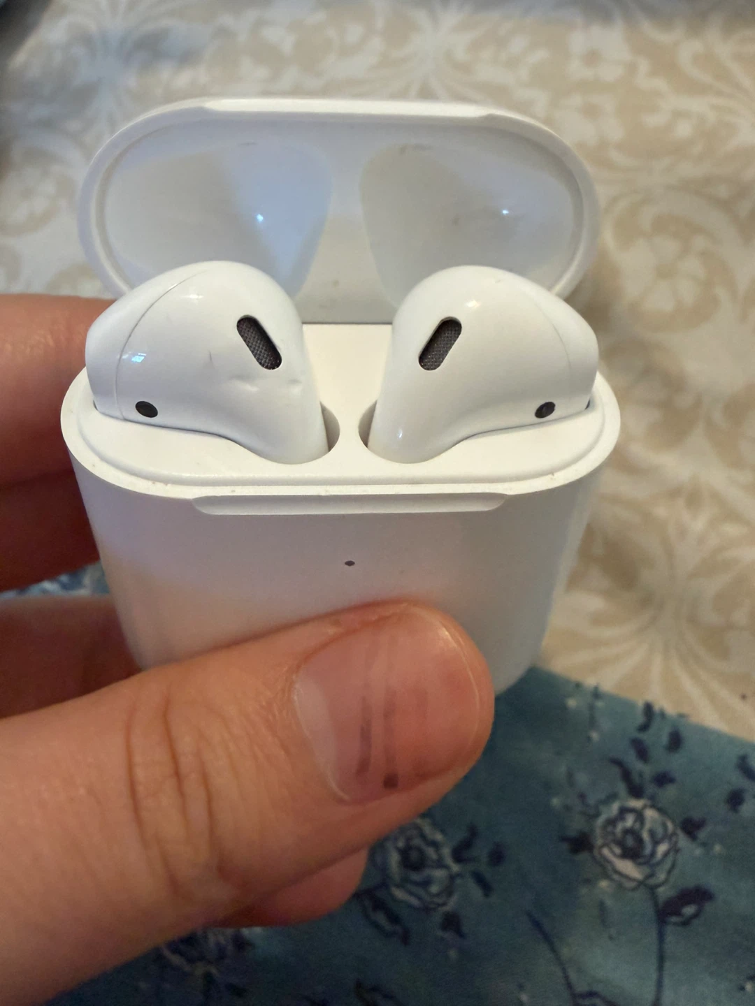 Apple AirPods Pro - photo 4