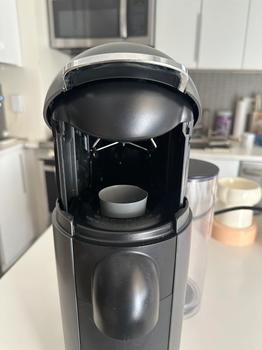 Nespresso VertuoPlus Coffee Machine - photo 3