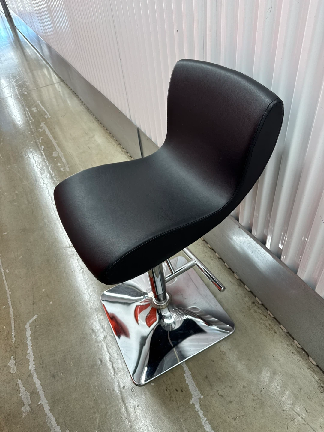 EVERYTHING MUST GO TODAY! - photo 2