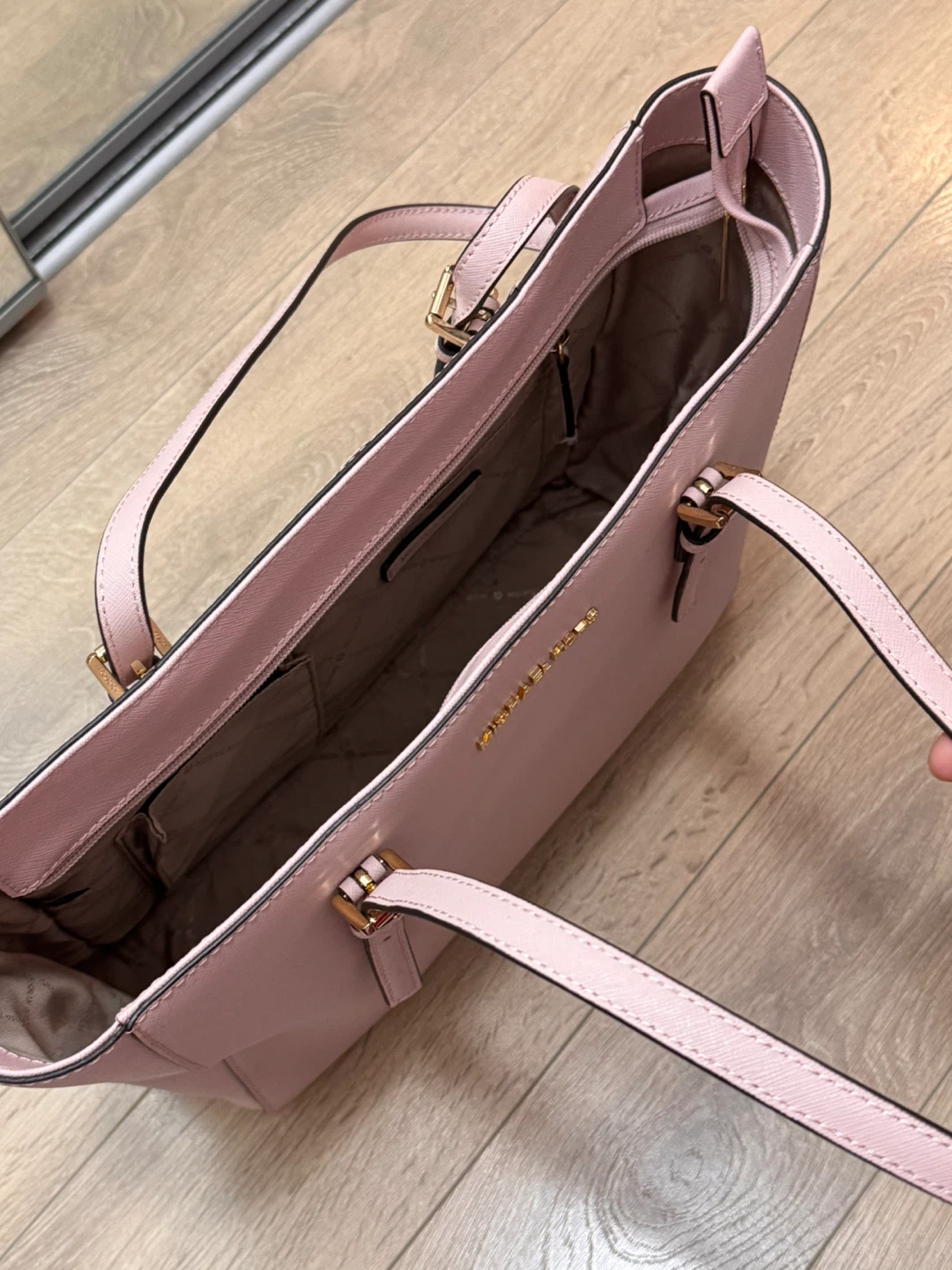 Michael Kors Pink Tote Bag - photo 3