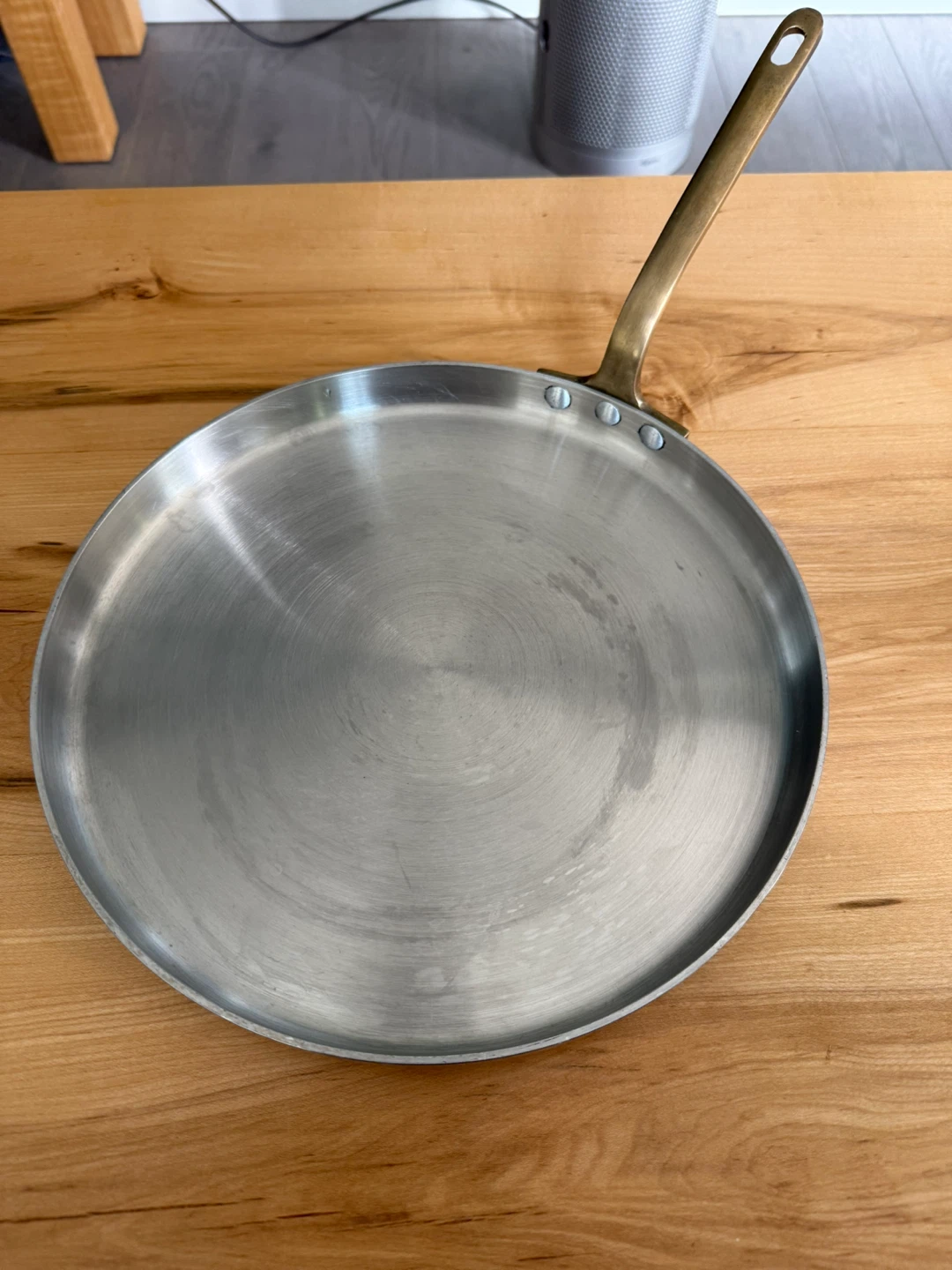 Stainless Steel Crepe Pan with Brass Handle - photo 3