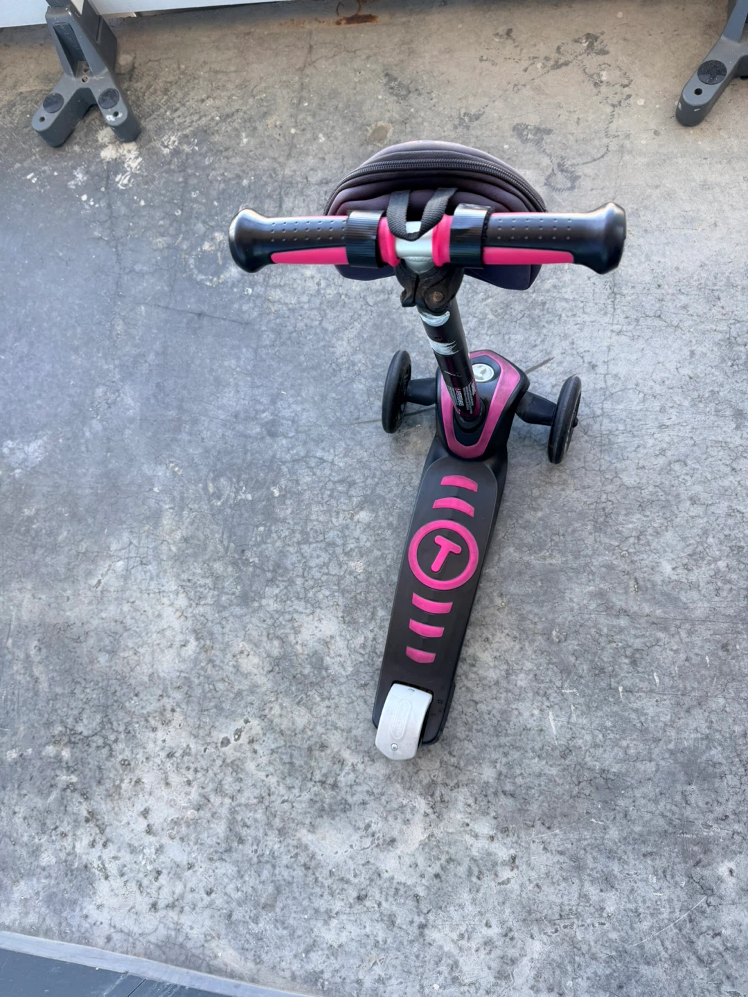 Globber 3-Wheel Scooter for Kids - Pink - photo 4