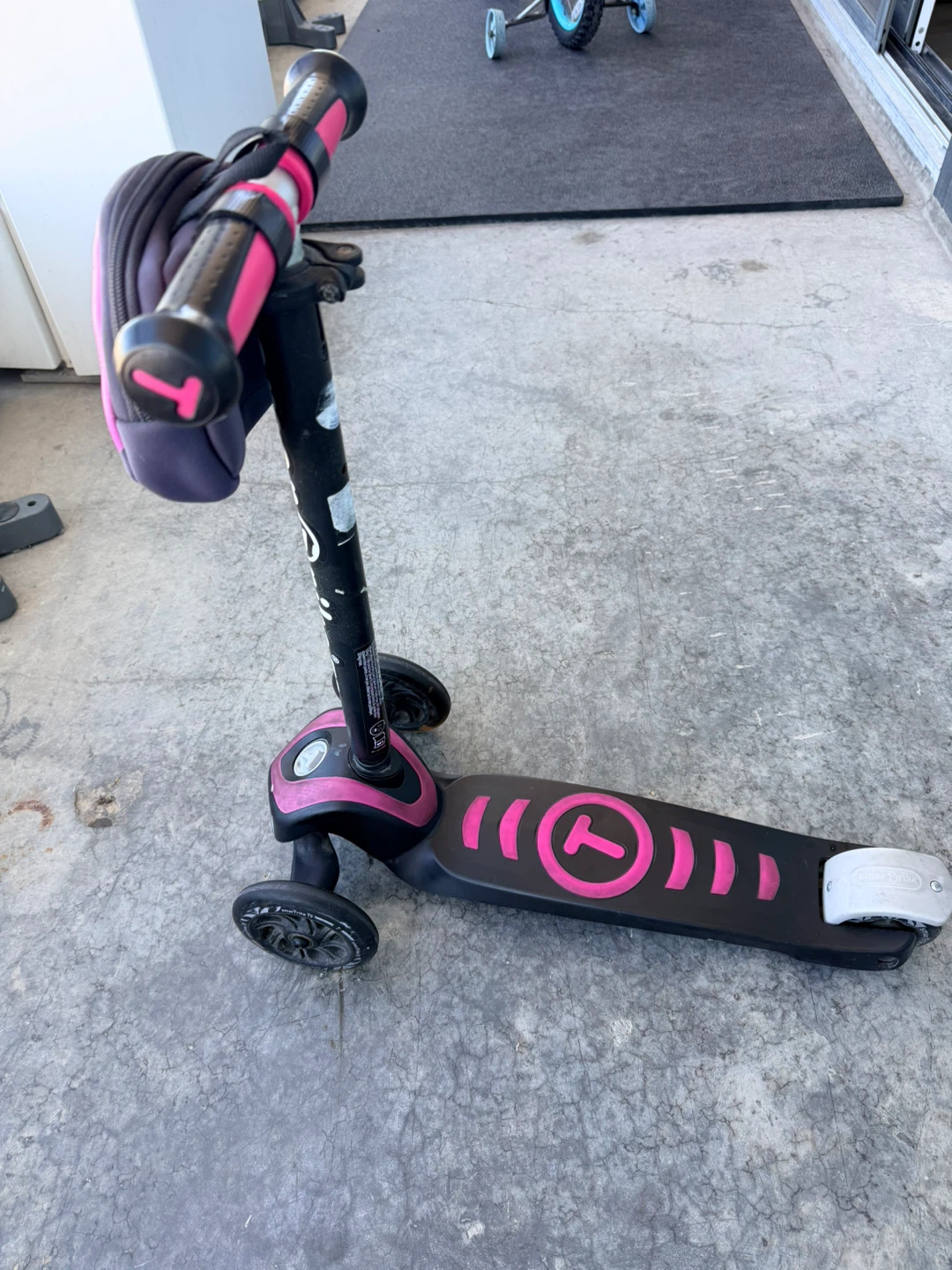 Globber 3-Wheel Scooter for Kids - Pink - photo 3