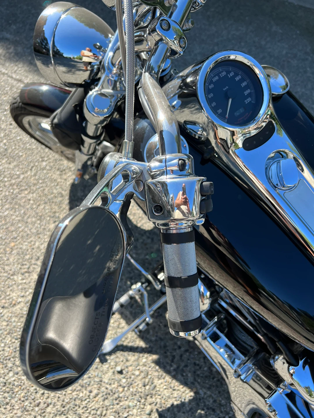 Harley-Davidson Motorcycle - photo 3