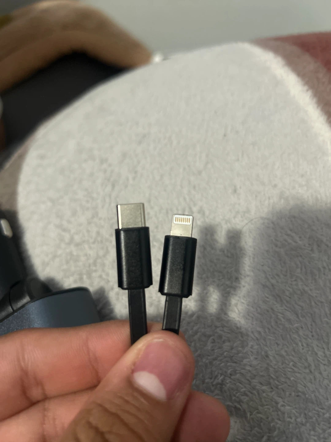 4-in-1 Car Charger with USB-C and Lightning Cables - photo 4