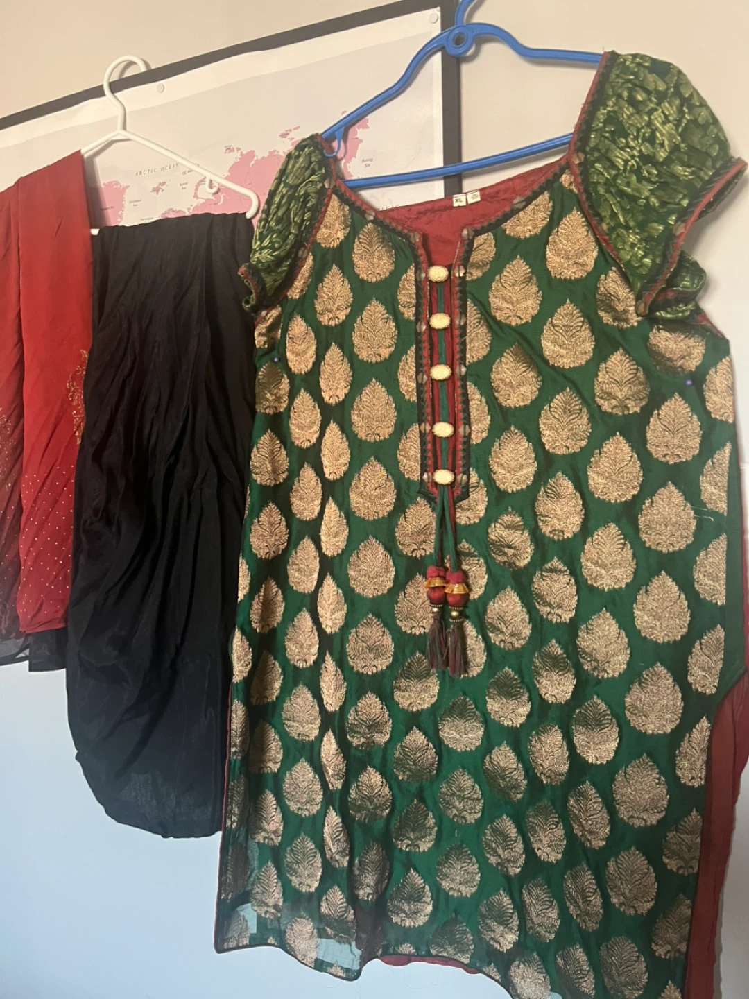 Green brocade kurta with gold pattern - photo 3