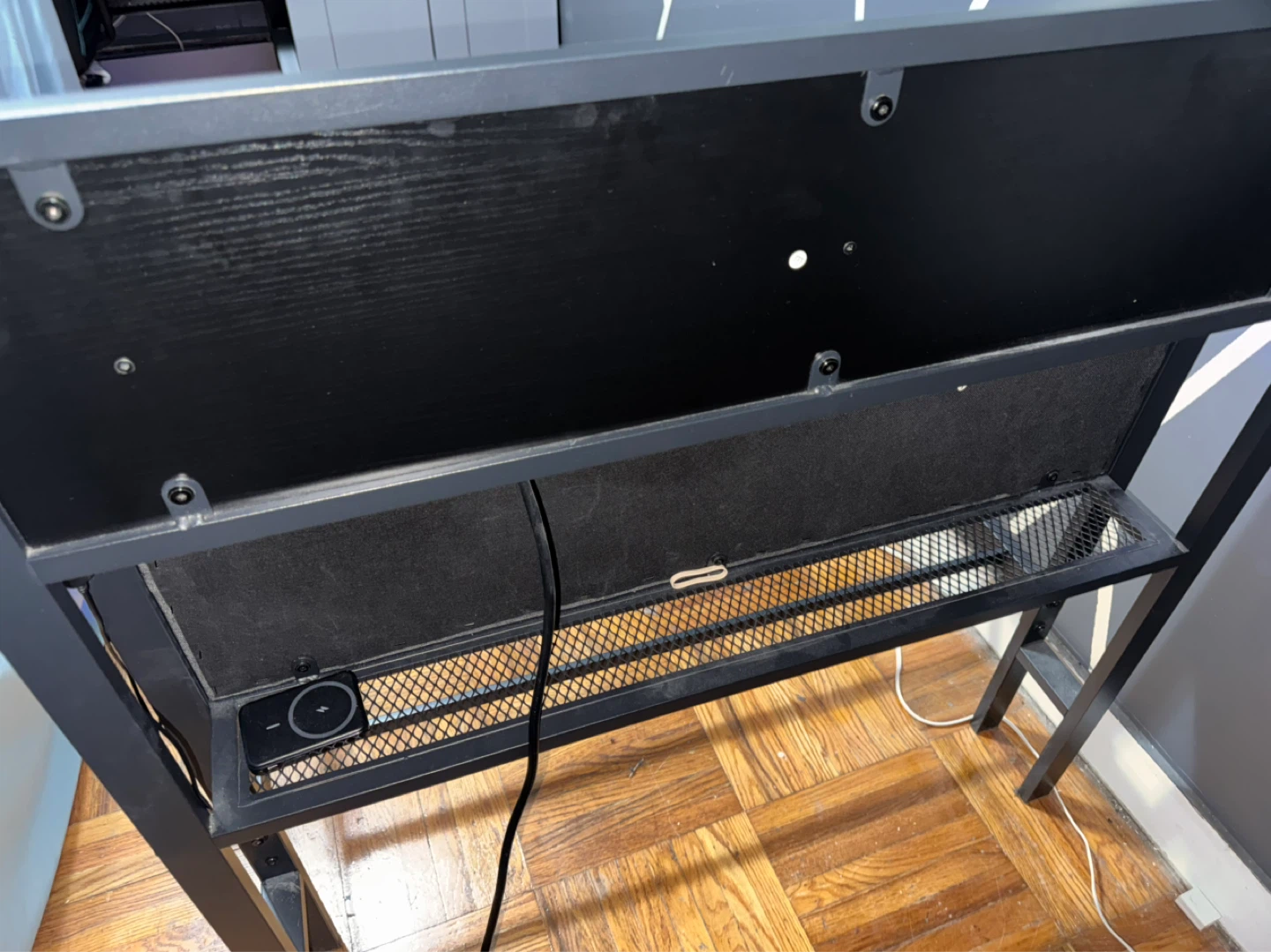 Twin bed with LEDS and outlet - photo 4