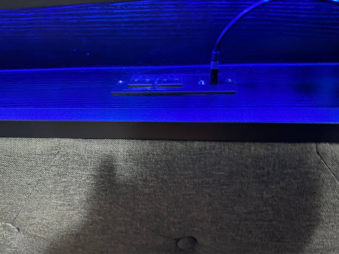 Twin bed with LEDS and outlet - photo 2