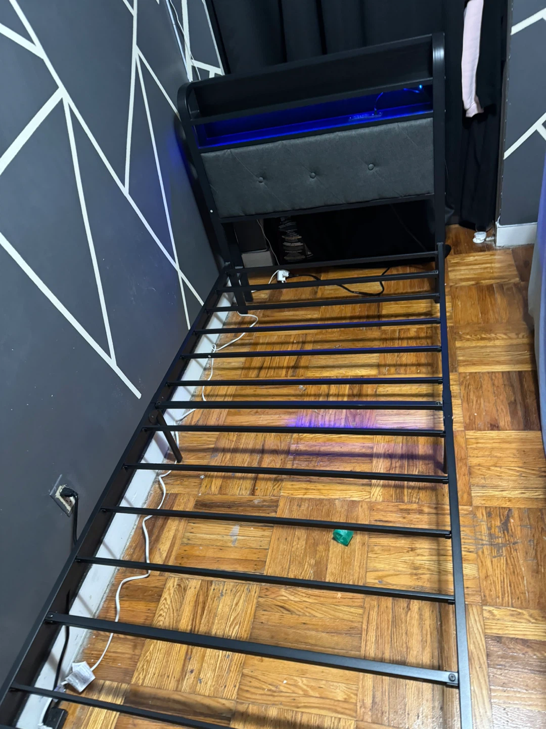 Twin bed with LEDS and outlet