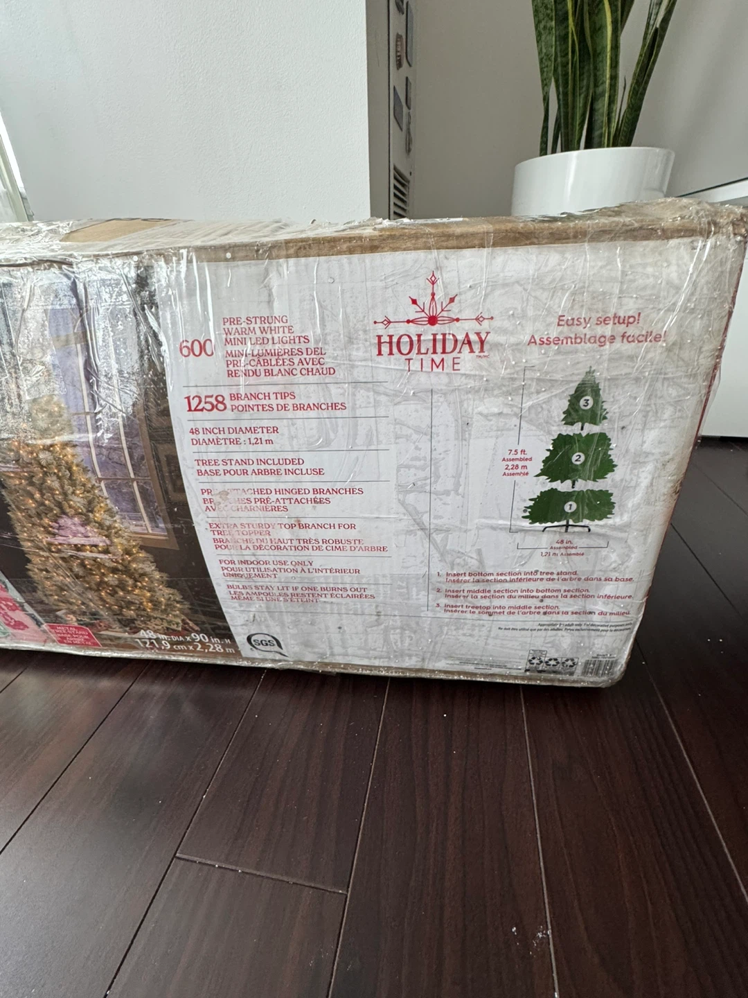 Holiday Time 7.5' Pre-lit Flocked Glacier Spruce Tree - photo 5