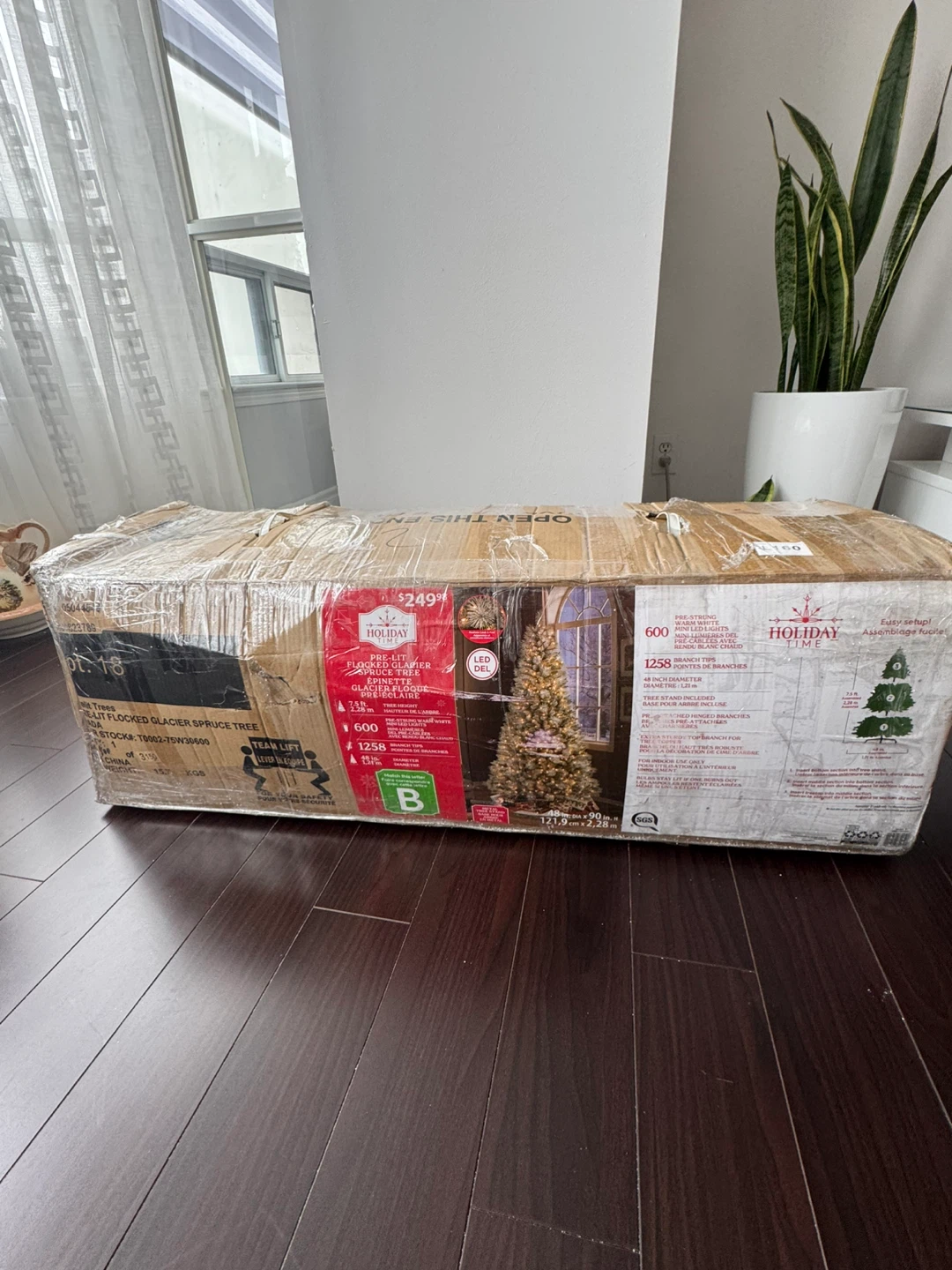 Holiday Time 7.5' Pre-lit Flocked Glacier Spruce Tree - photo 3