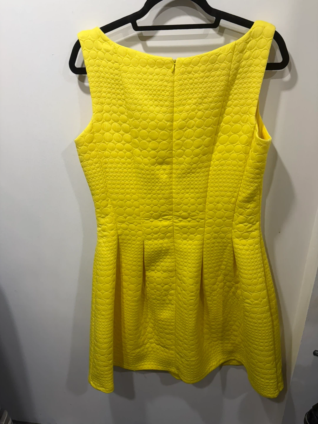 Just Taylor Yellow Textured Sleeveless Dress Size 14 - photo 2