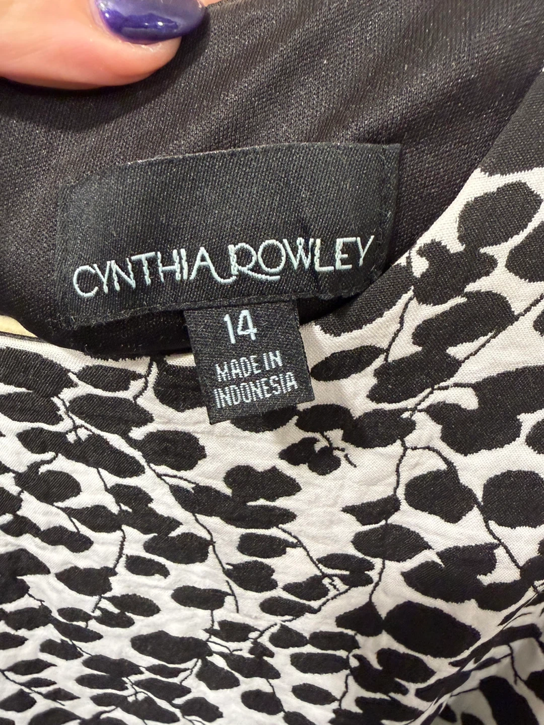 Cynthia Rowley Black & White Leaf Print Dress - Size 14 - photo 3