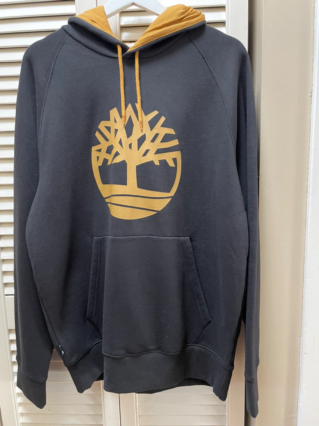 Timberland Hoodie - Black/Gold - Size M/M
