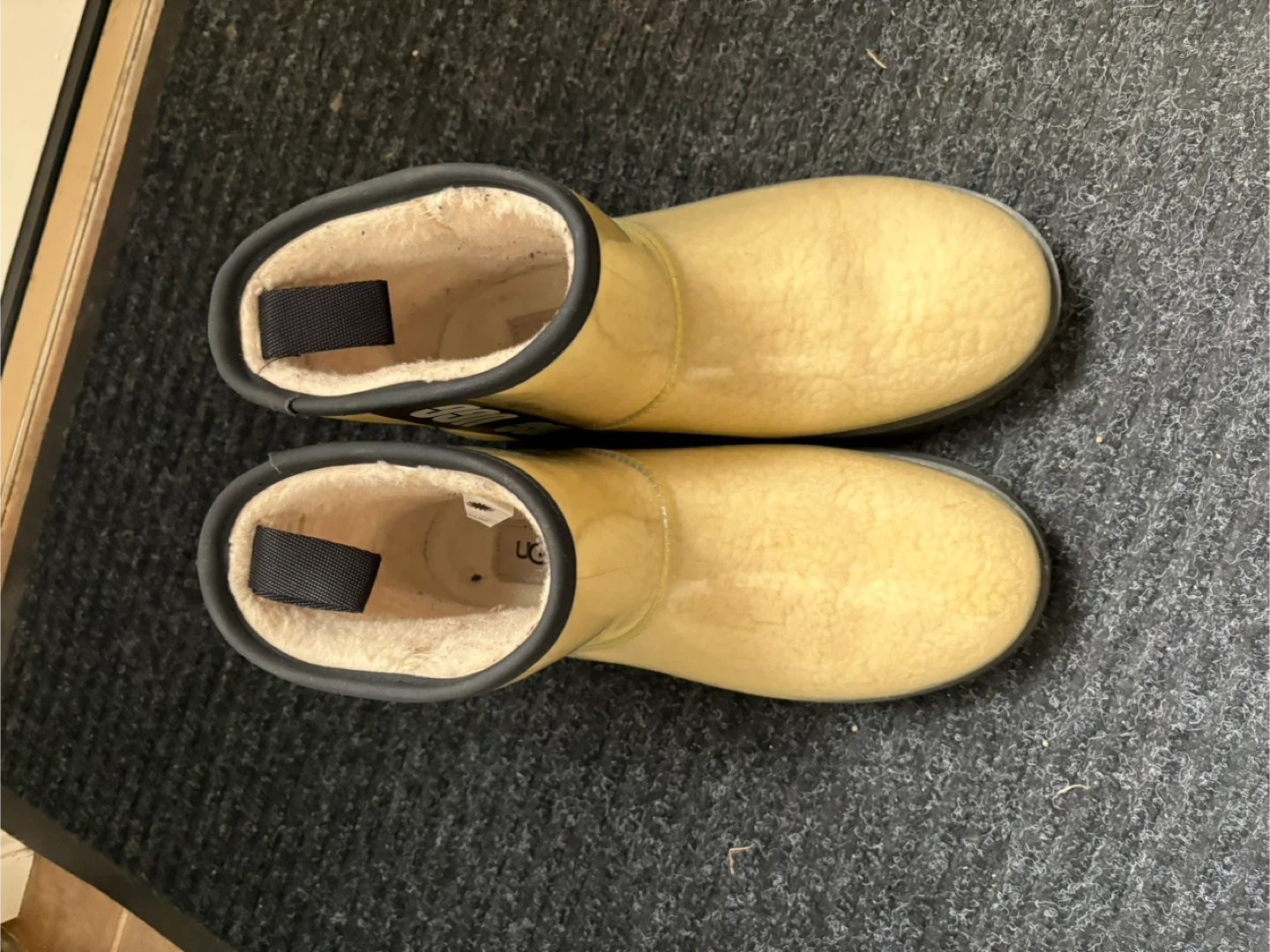 UGG Classic Clear Mini Boots