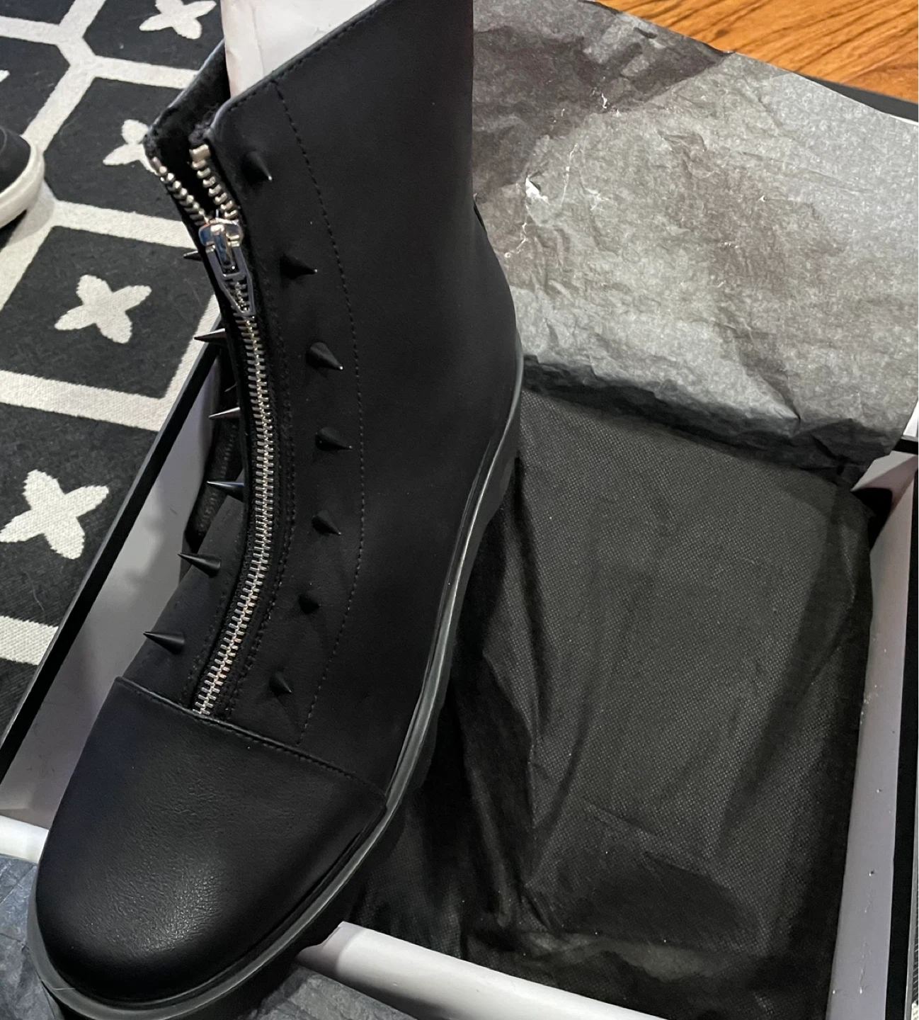 Disturbia Spike Boots - photo 2
