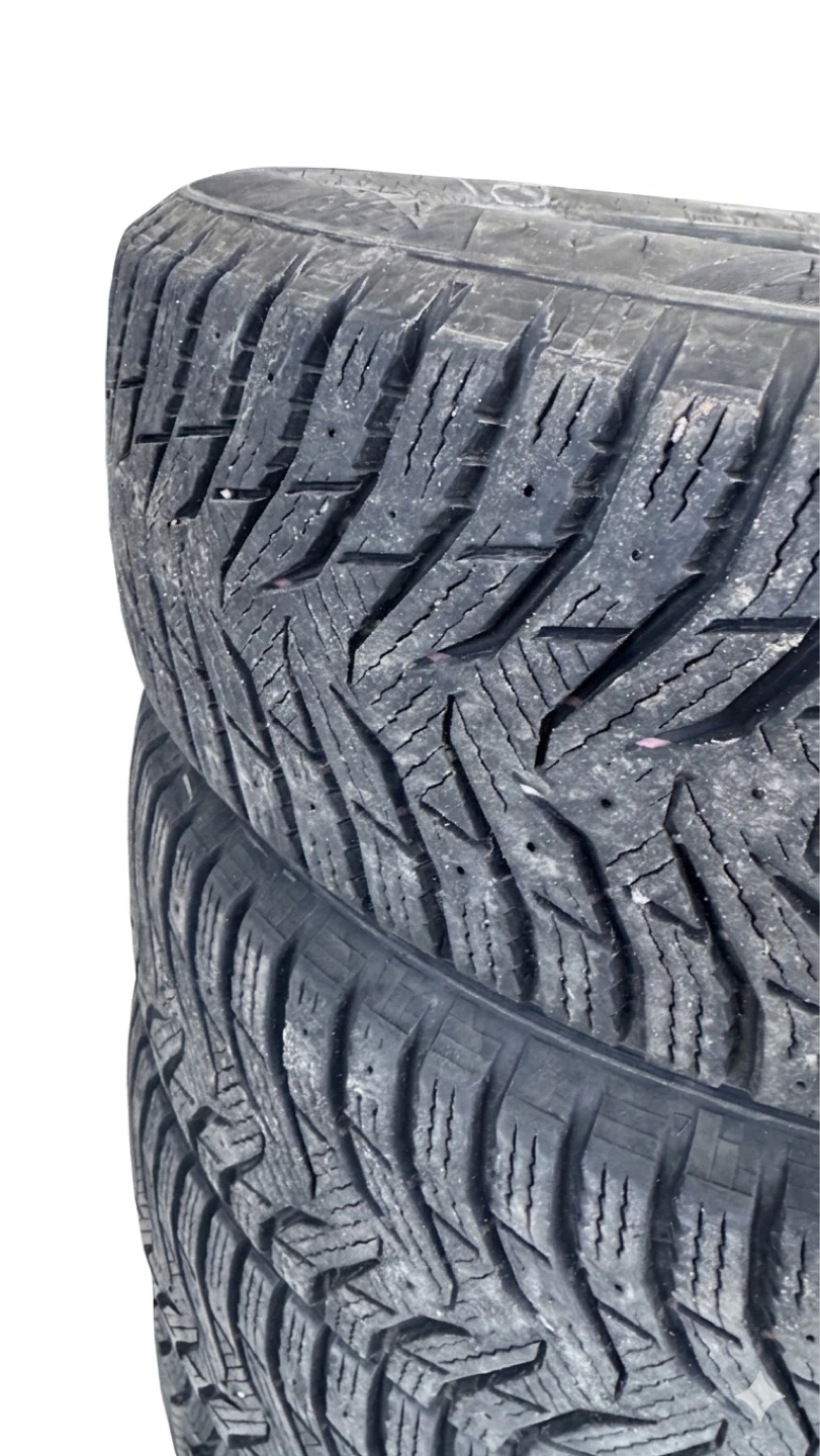 Kumho Wintercraft Ice WN31 Tires (Set of 4) - photo 4