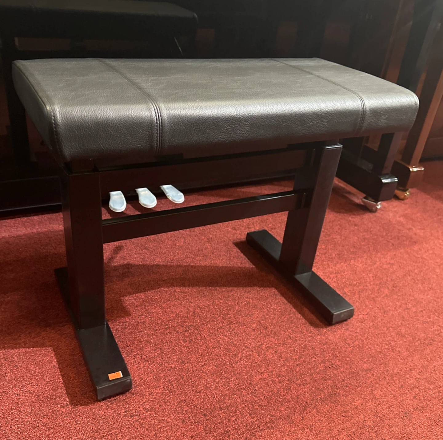 Benchworld Adagio Pneumatic Piano Bench