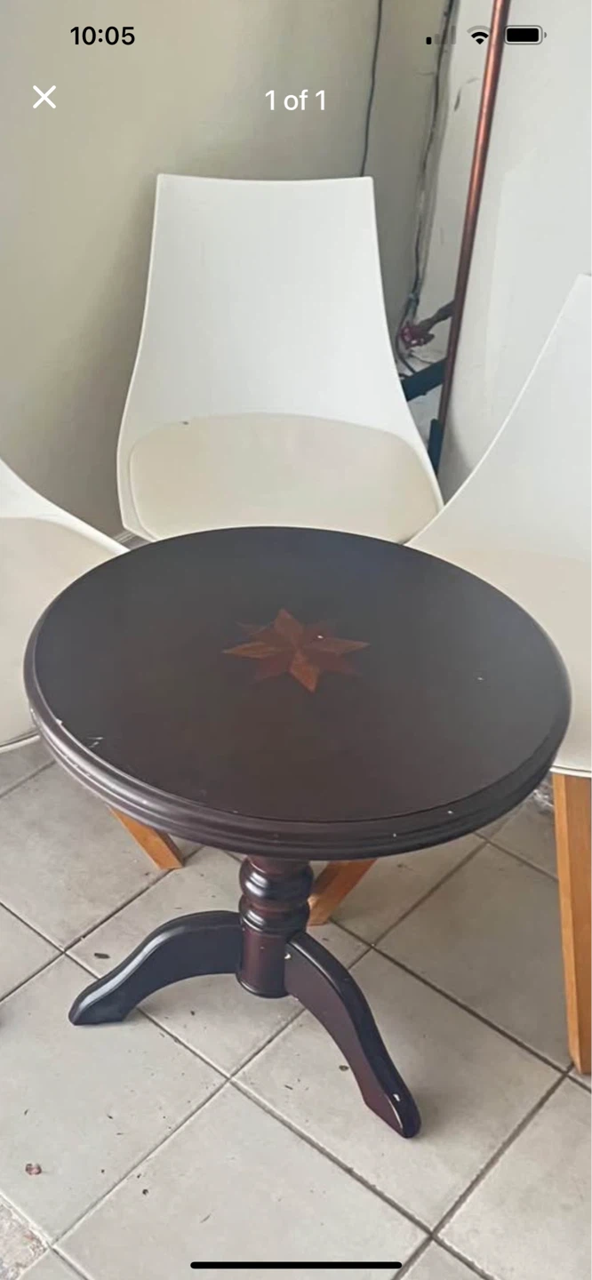 Round Accent Table with Star Inlay