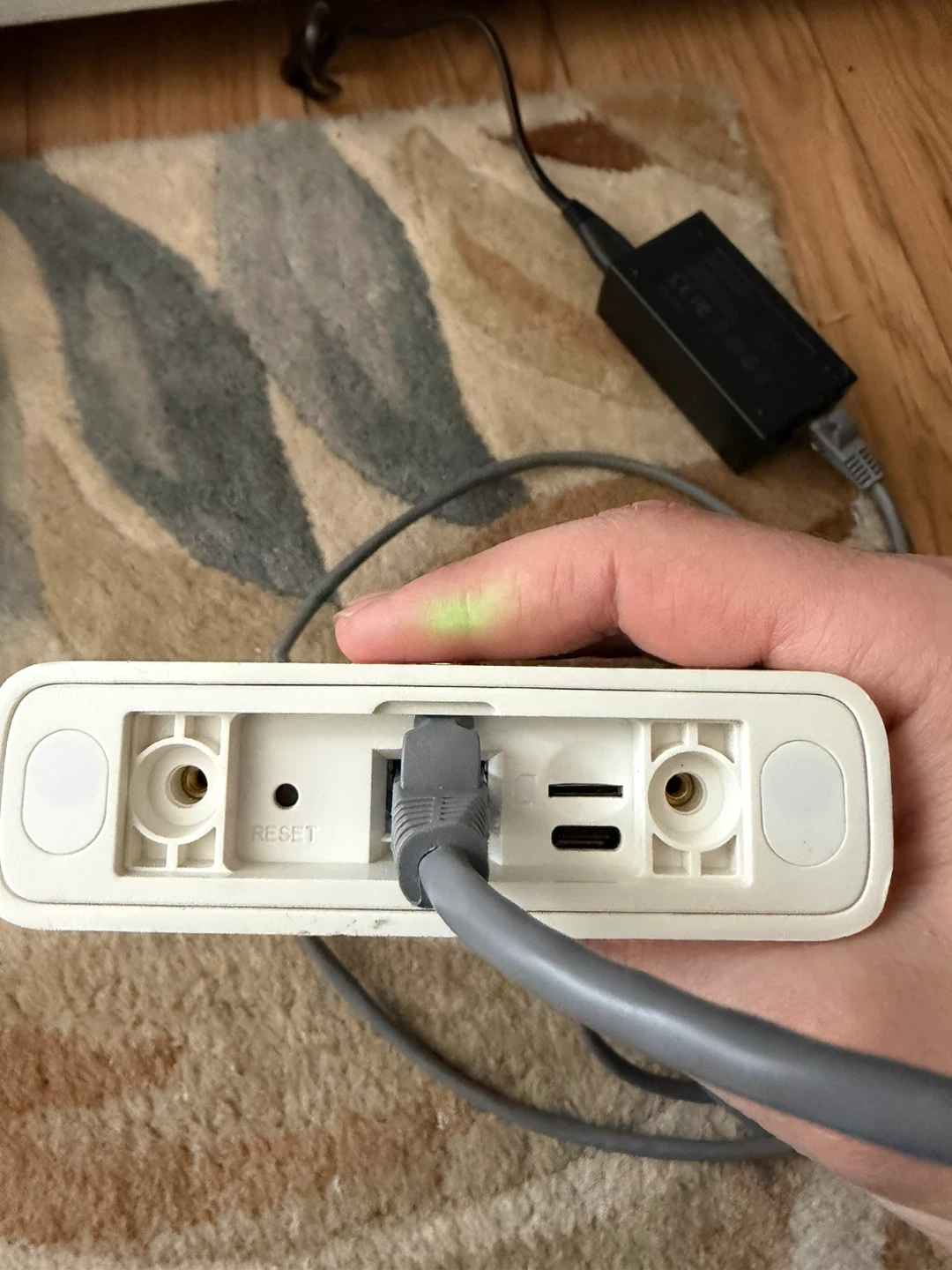 ZTE MC7010CA 5G Outdoor Modem PoE Gigabit Tested - photo 2