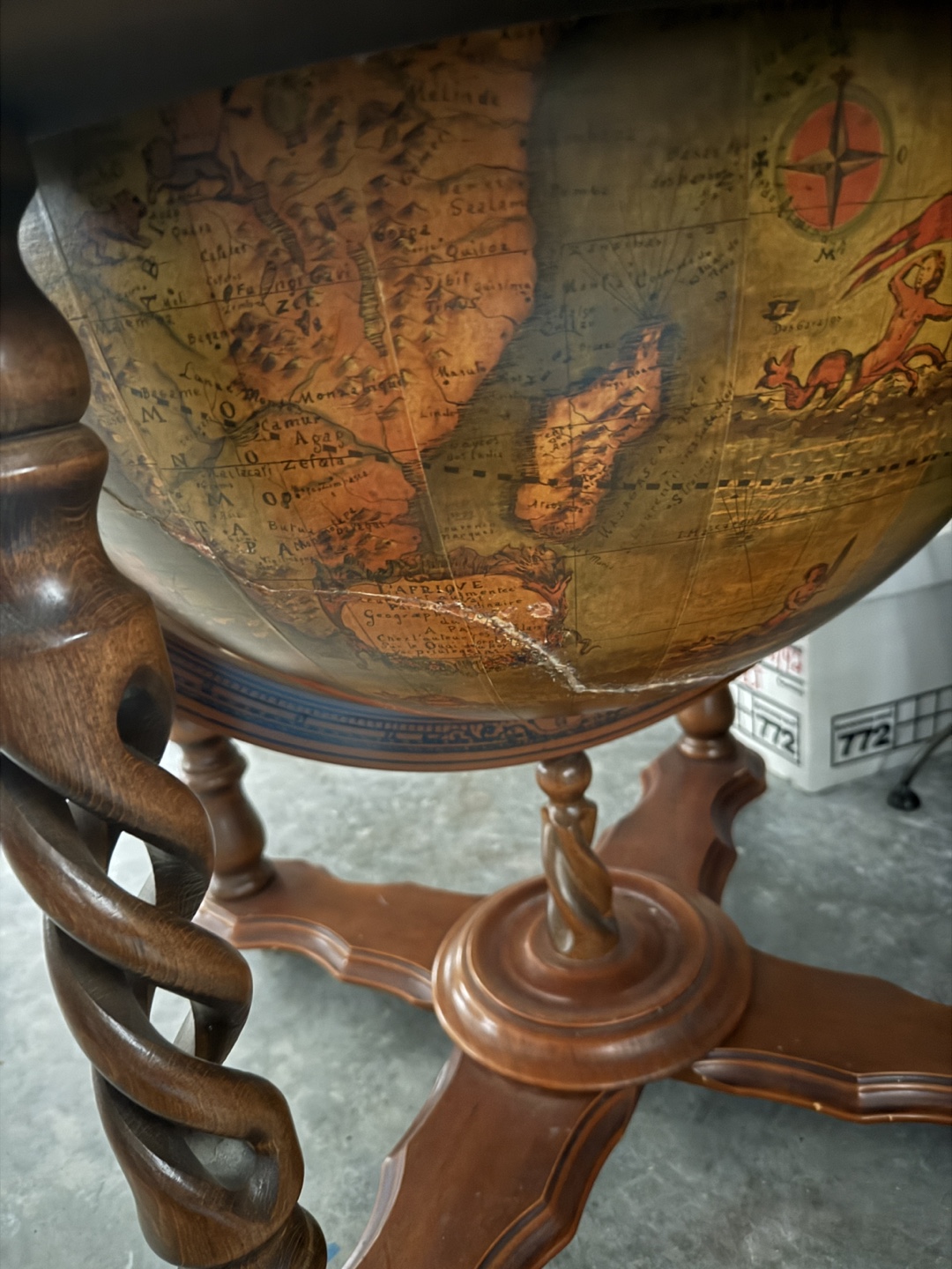 Italian Globe Bar - photo 3