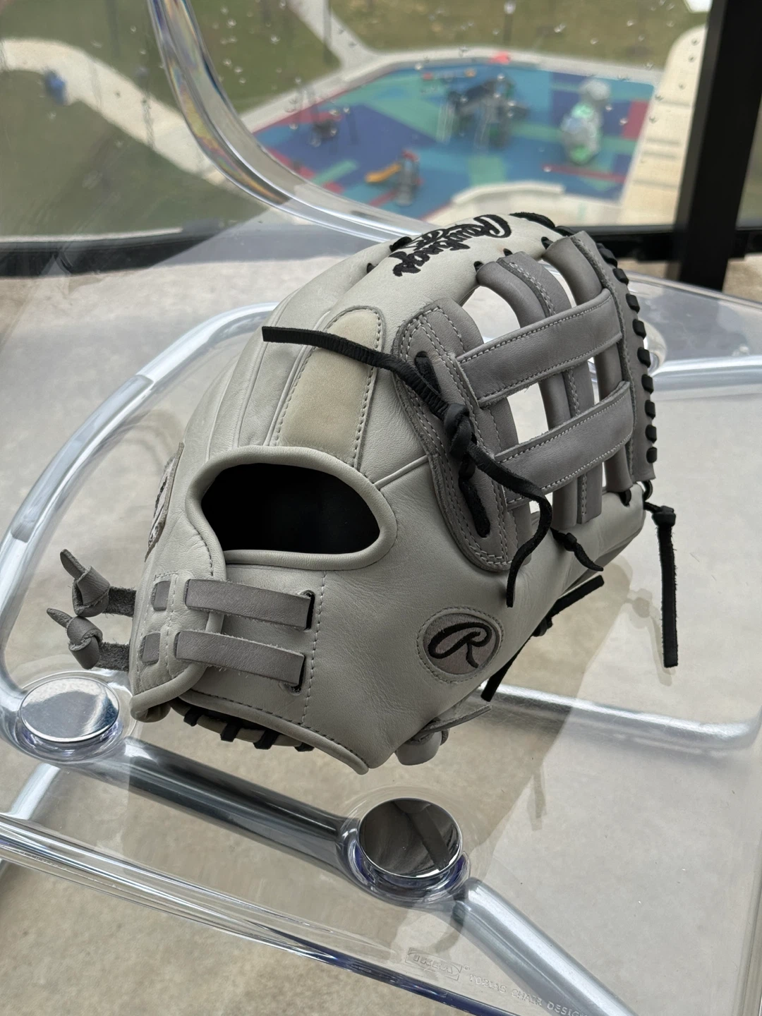 Rawlings Heart of the hide baseball/softball glove - photo 2