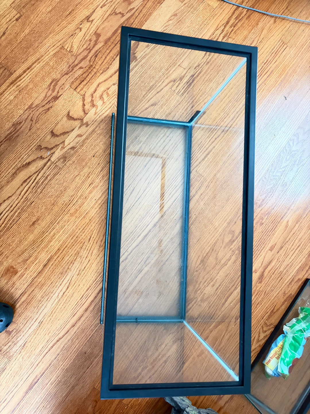 29’ Tall Aquarium Tank - photo 2