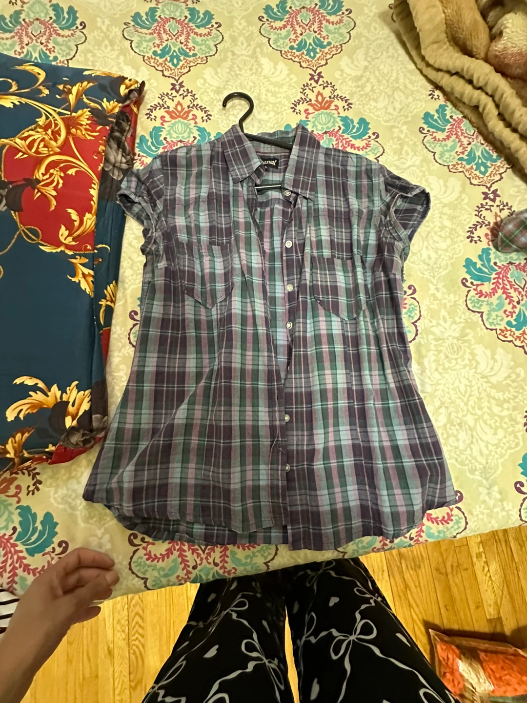 Green and Purple Plaid Short-Sleeve Button-Up Shirt
