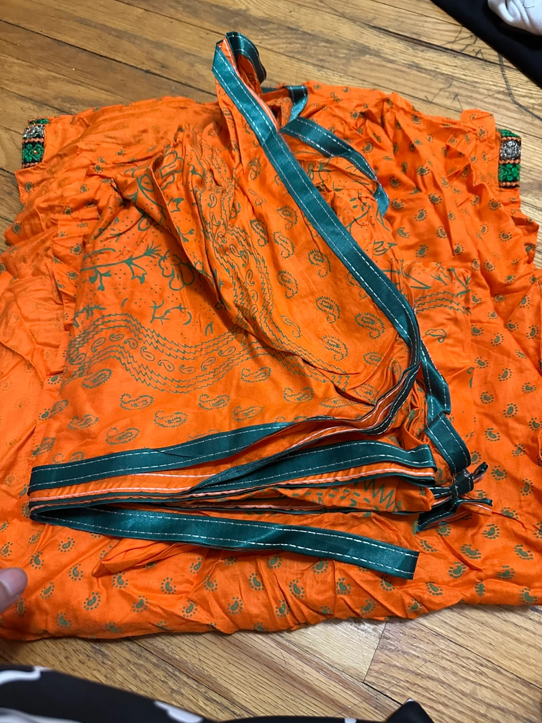 Orange Pakistani suit  with Green Embroidery - photo 3