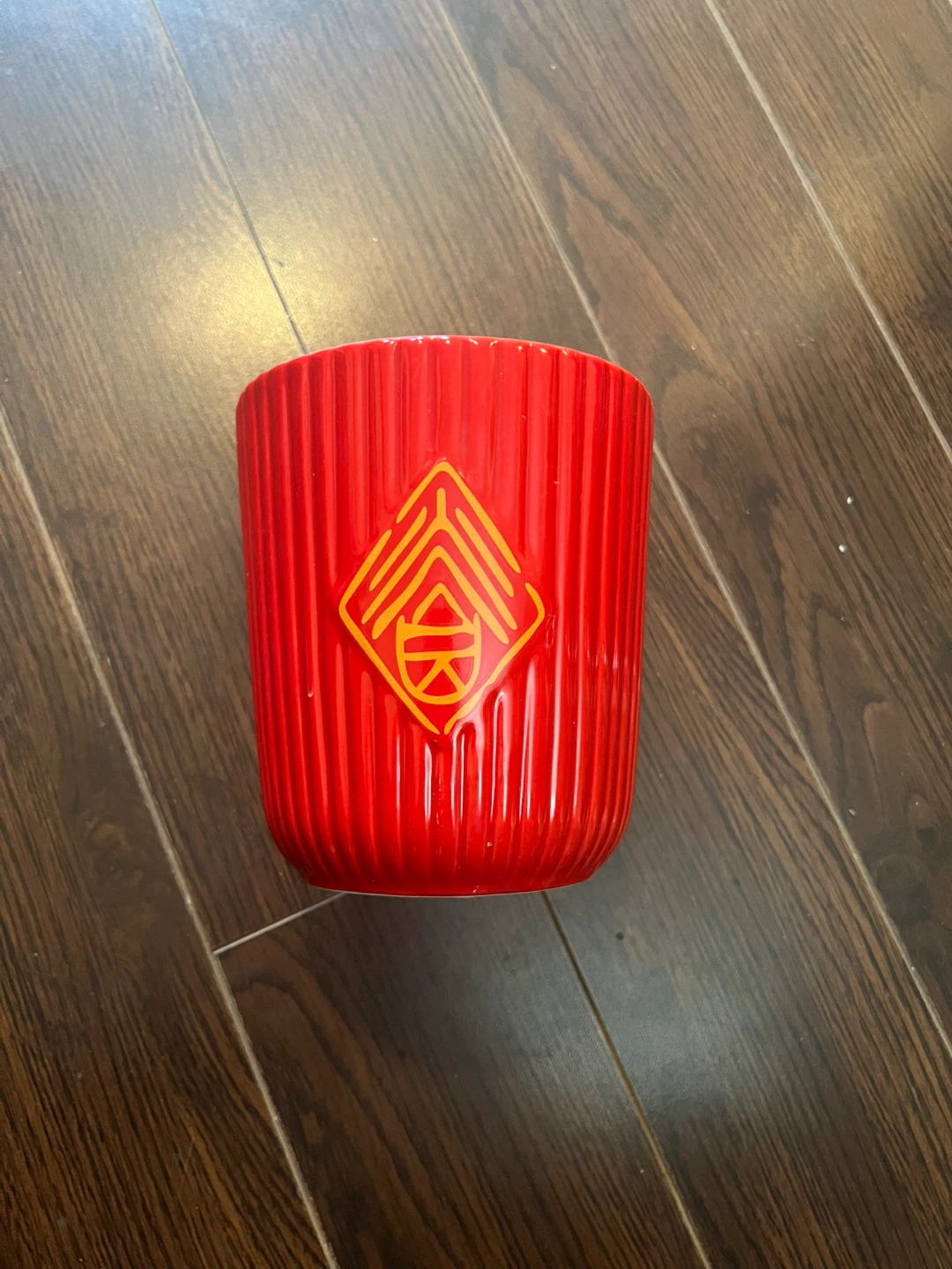 Red Ceramic Planter - photo 2