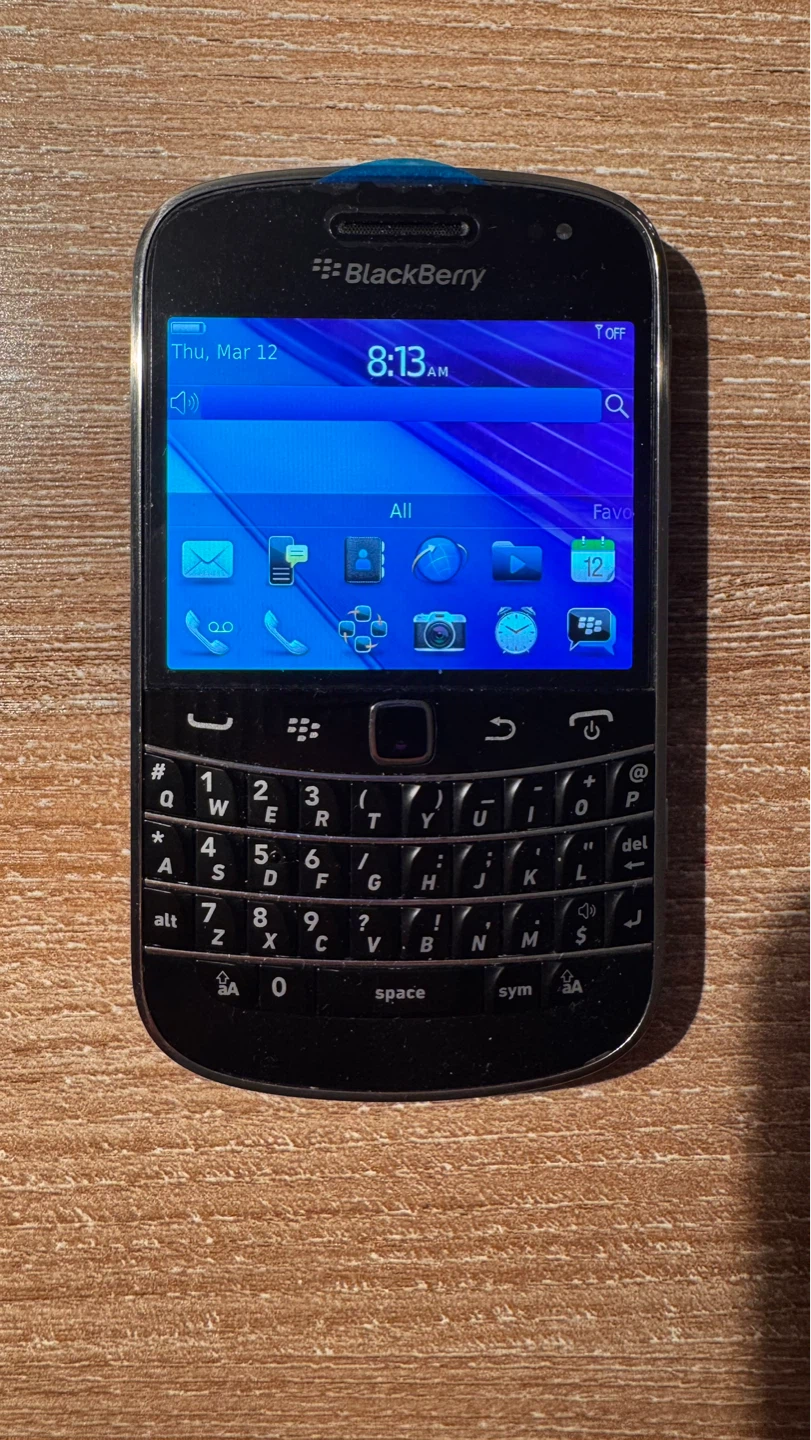 BlackBerry Bold 9900