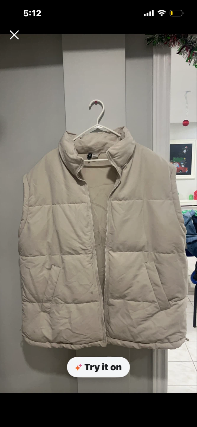 H&M Puffer Vest Beige
